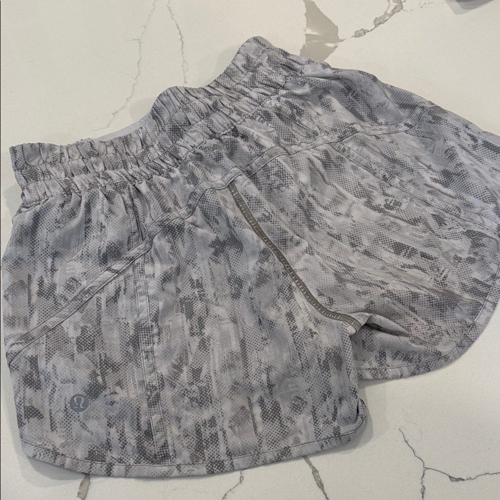 Lululemon Gray Patterned Athletic Shorts